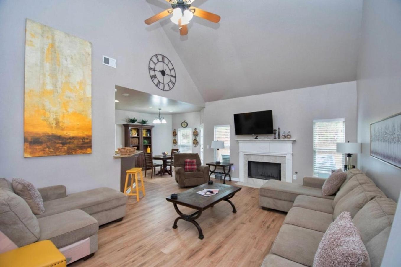 New 5 Star Luxury Home Sleeps 22 Near Airport ユニオンシティ エクステリア 写真